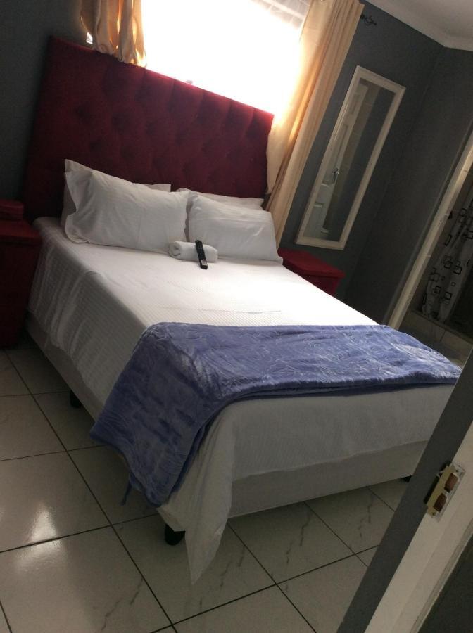 De Capital Guest House East London Dış mekan fotoğraf